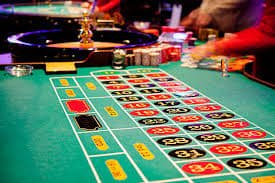 Myanmar Player Online Poker Card Game Mobile App